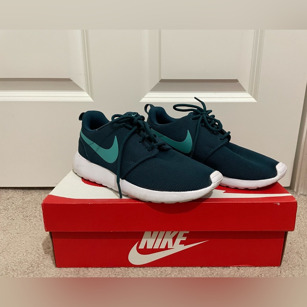 Women’s Nike Roshe One